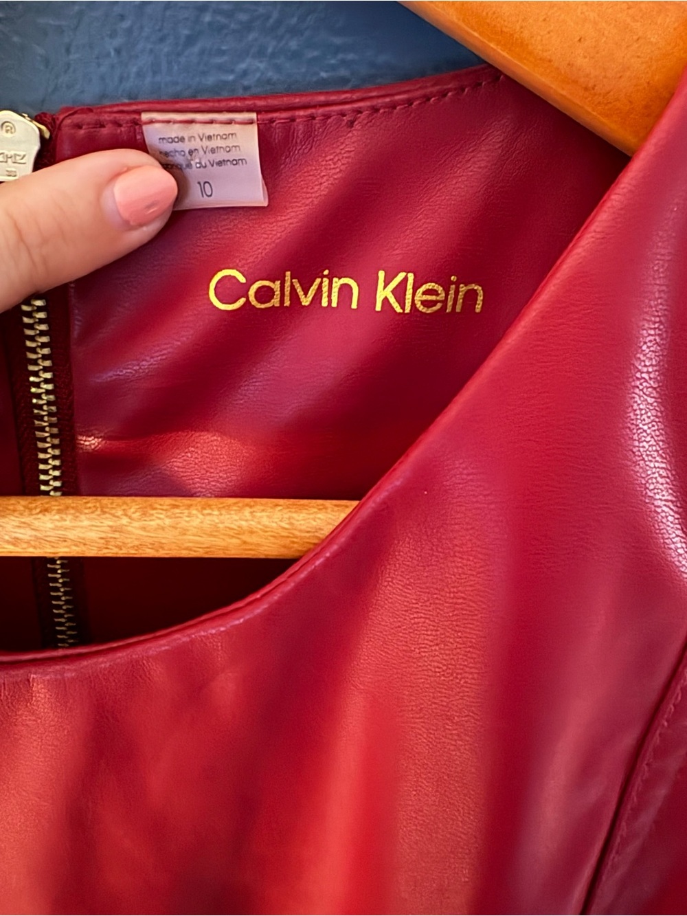 Calvin Klein Burgundy/Red Faux Leather Sheath Dress size 10 - Picture 3 of 4